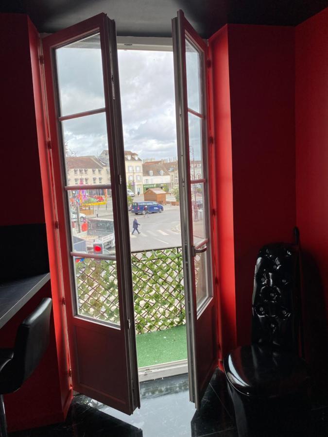 Le Souffle De L'Amour Melun Bagian luar foto
